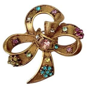 Vintage 60’s textured Gold tone Bow Brooch Multicolor pastel rhinestones marked